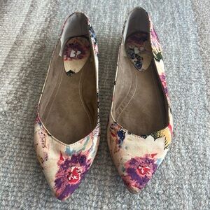 Nordstrom BP 'Moveover' Pointed Toe Floral Flats - Size 7.5